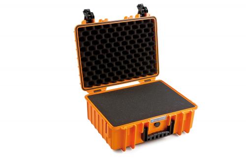 B&W outdoorový kufr typ 5000, s předřezanou pěnovou výplní, oranžový