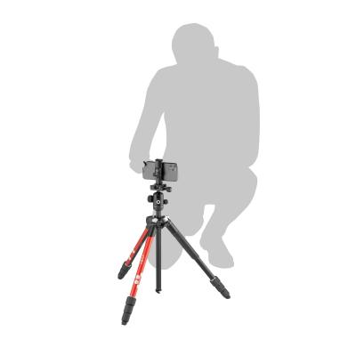 tripods_joby_rangepod-smart_jb01678-bww_use-smartphone_02